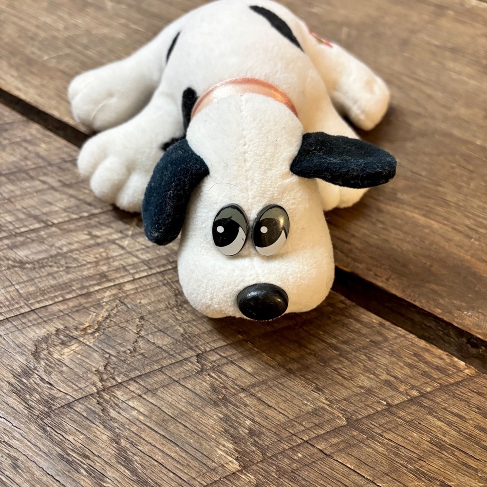 Vintage Pound Puppy Black & White Spotted Dog Tonka Plush‎ 1986 Pink Collar - Picture 7 of 7